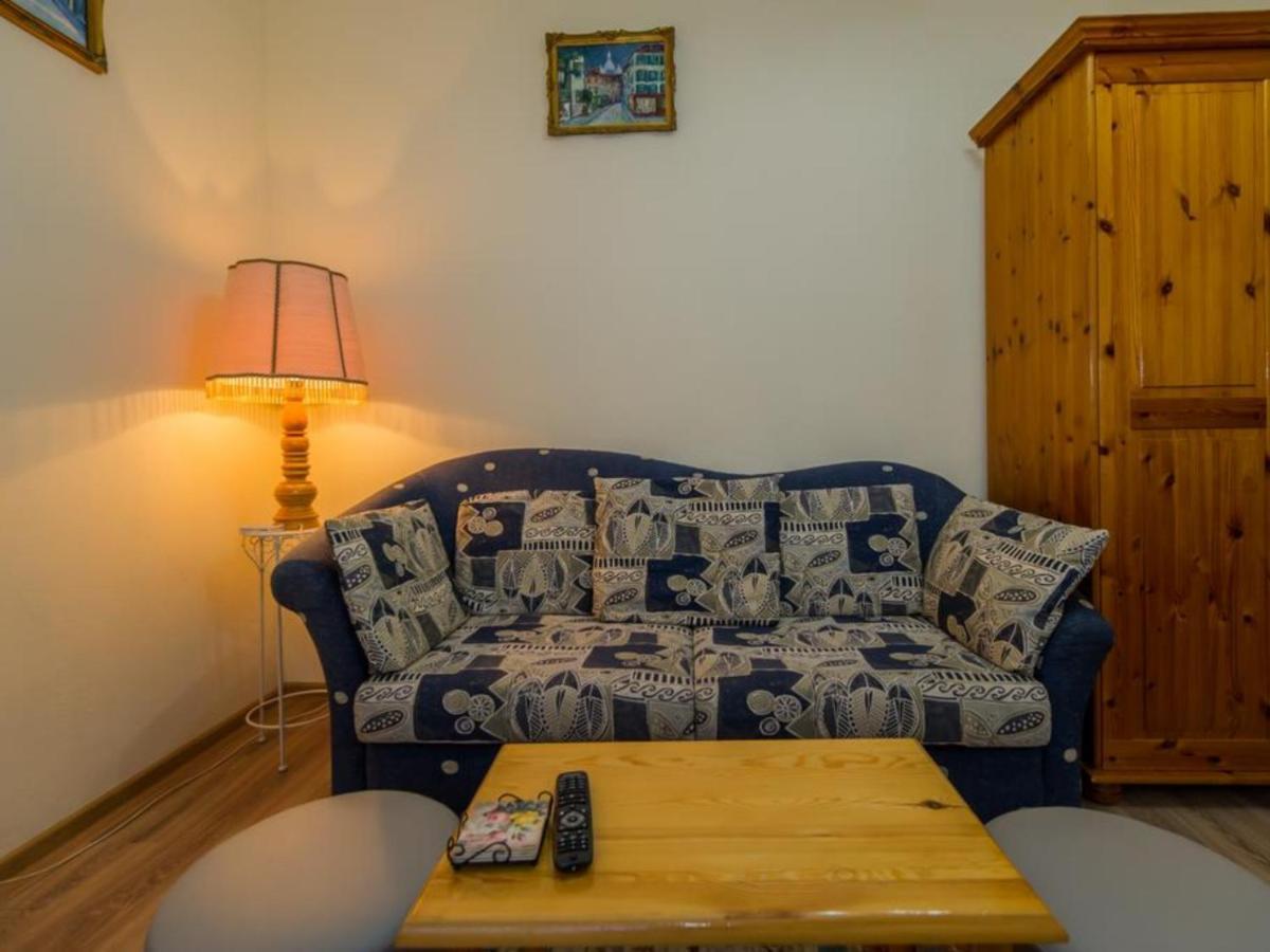 Apartment Carol Private Yard With Barbeque And Parking Σινάια Εξωτερικό φωτογραφία